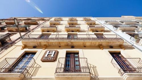Hotel Pla�a De La Font