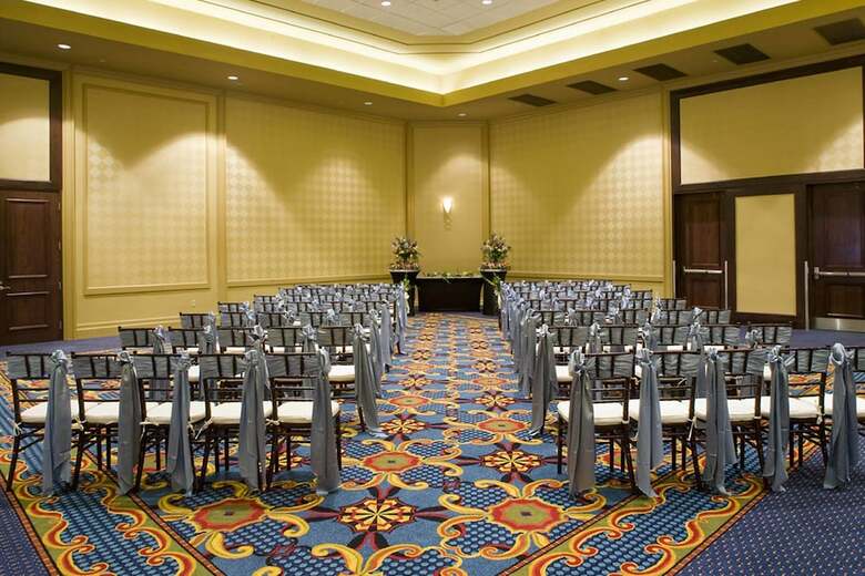 Renaissance Mobile Riverview Plaza Hotel