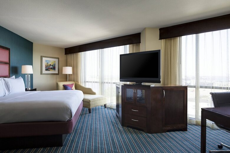 Renaissance Mobile Riverview Plaza Hotel