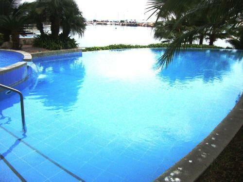 Apartamento Departamento De Lujo Condominio Torre Marina