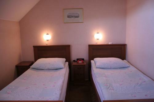 Hostal Guesthouse Janez