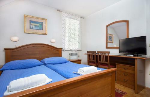 Hostal Guesthouse Janez