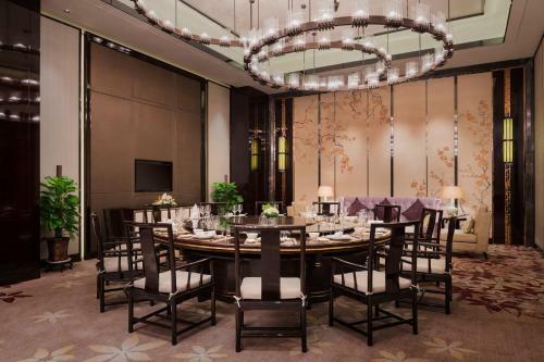 Hotel Wanda Realm Nanjing