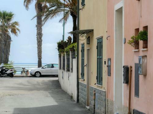 Locazione Turistica La Petit Maison