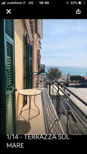 Apartamento L'eternita' E' Il Mare Mischiato Col Sole Rimbaut