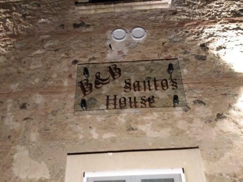 Bed & Breakfast Santo's House