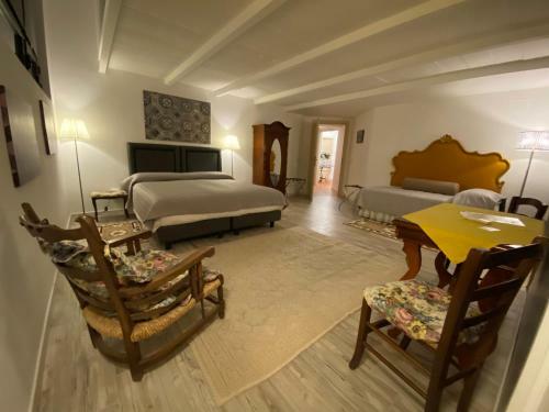 Bed & Breakfast Lenzi?s Bottega And Gallery Suites