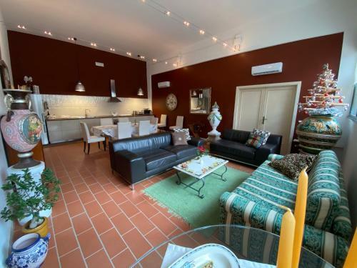Bed & Breakfast Lenzi?s Bottega And Gallery Suites