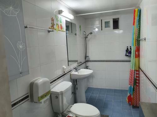 Hostal Ok Guesthouse