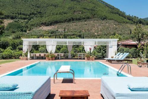 Villa Under The Tuscan Sun