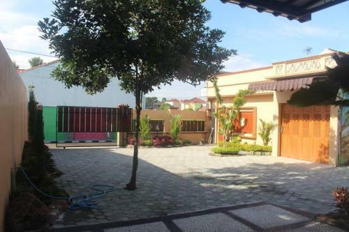 Ndalem Gendhis Villa