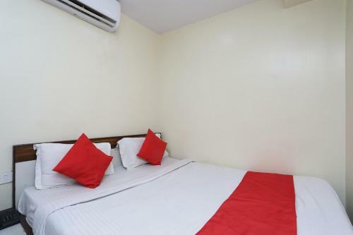 Hotel Oyo 24653 Novus Guest House