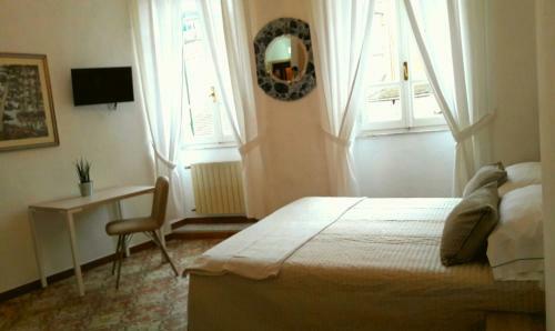 Hostal Taverna Del Capitano Rooms