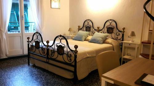 Hostal Taverna Del Capitano Rooms
