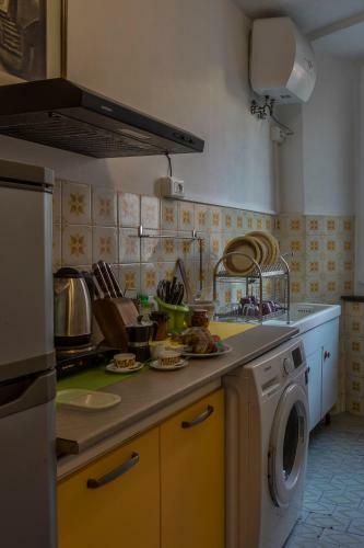 Hostal Lisetta Rooms