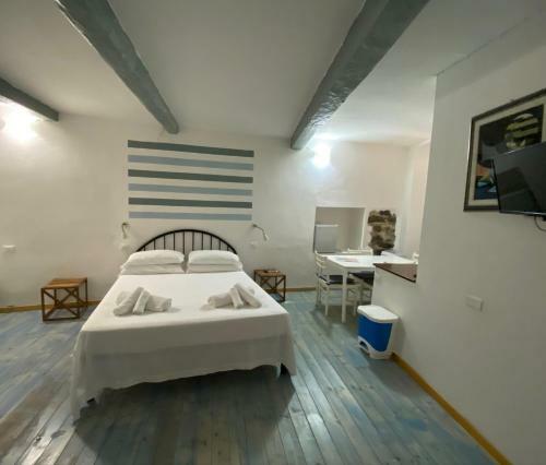 Hostal Carugio Rooms