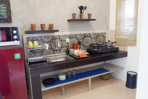 Dodok Studio House
