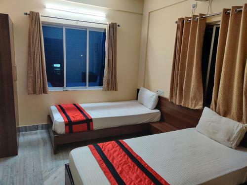 Hostal Sanjiva Suites