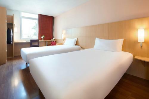 Hotel Ibis Qingdao Chengyang