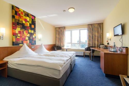Hotel-restaurant-cafe Sch�ne Aussicht