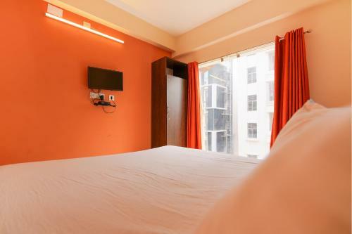 Hotel Fabexpress Ashraya Residency