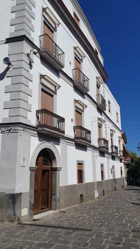 Hostal Starace House Primo Piano