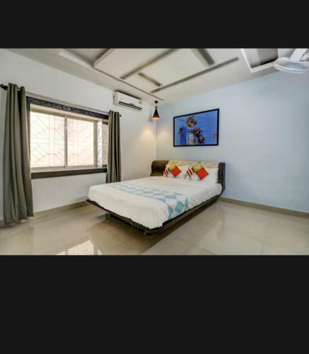Hostal Tollygunge Guest House