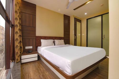 Fabhotel Eros 282