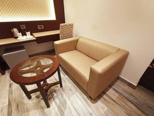 Hotel Ivory Grand
