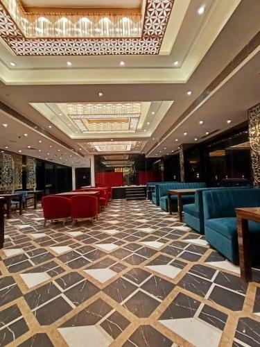 Hotel Ivory Grand