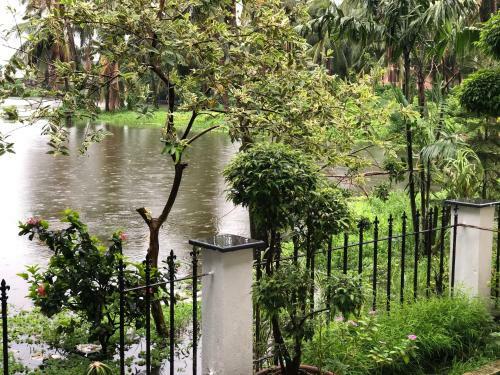 Villa Lake View Chateau