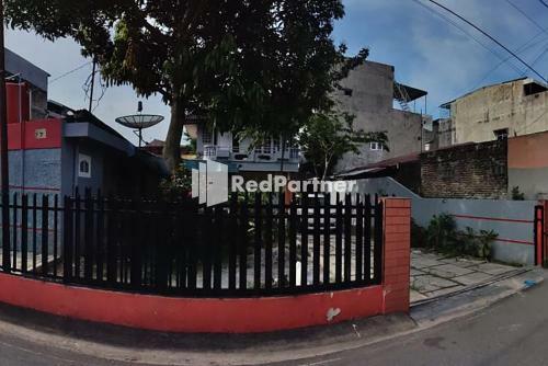 Hotel Kost Homestay Redpartner