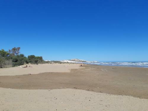Hostal La Dimora In Riva Al Mare