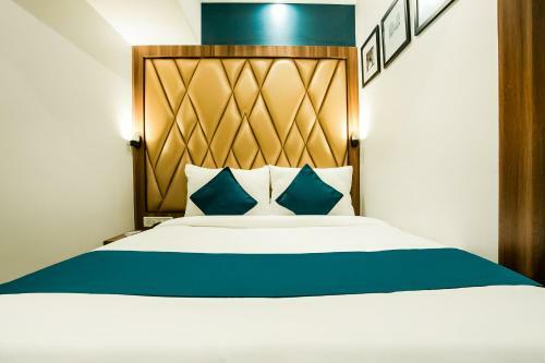 Hotel Silverkey Executive Stays 45908 Park Palace