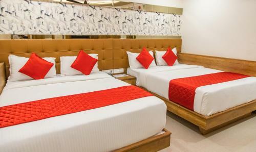 Hotel Hometown Near Us Embassy Bkc