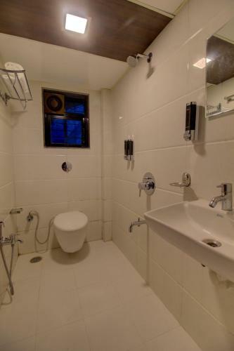 Hotel Silverkey Executive Stays 42970 Park Villa Comforts