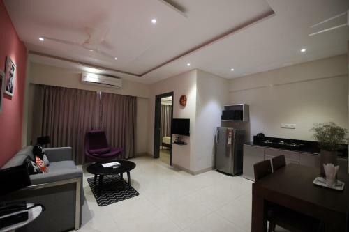Bed & Breakfast Landmark Suites Bollywood Design Hotel