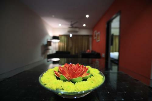 Bed & Breakfast Landmark Suites Bollywood Design Hotel