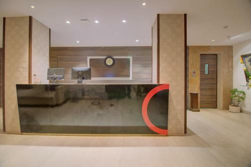 Collection O 247 Hotel Rosewood Arya Nagar