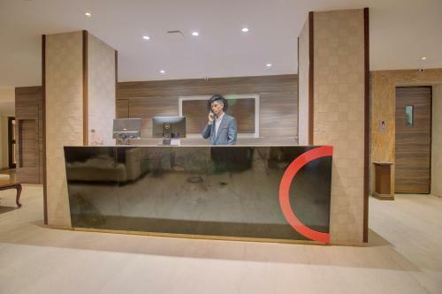 Collection O 247 Hotel Rosewood Arya Nagar
