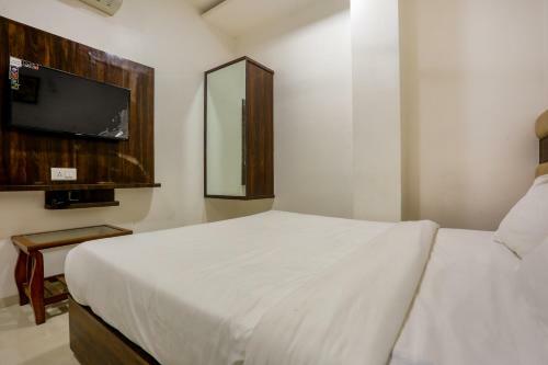 Hotel Fabexpress Elvis Inn