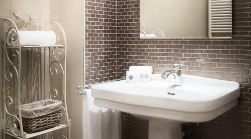 Palazzo Cer� Bed And Breakfast