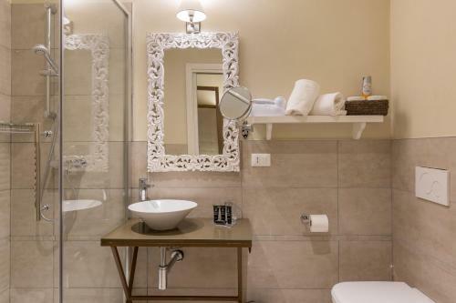 Hostal Residenza Bonifacio - Adults Only