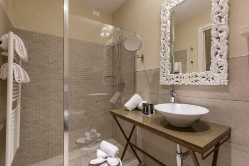 Hostal Residenza Bonifacio - Adults Only
