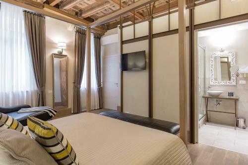 Hostal Residenza Bonifacio - Adults Only