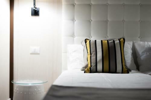 Hostal Residenza Bonifacio - Adults Only