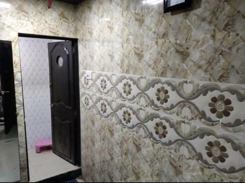Spot On 81163 Hotel Kidmat Bombay