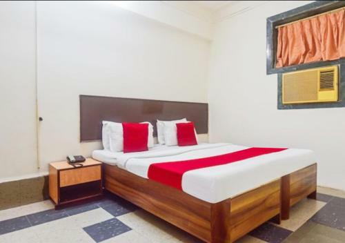Hotel Subhash- Andheri