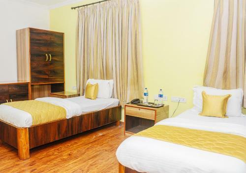 Hotel Subhash- Andheri