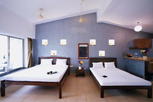 Eko Stay - Tropical Beach Apartments